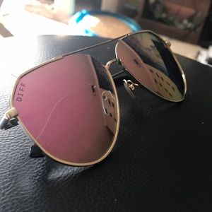 Jessie James Decker with Diff Eyewear